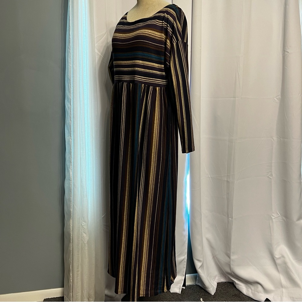 suzanne betro Women’s Multicolor Striped Dress L Long Sleeve W Pockets Stretch